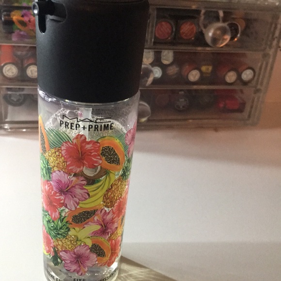 MAC PREP+PRIME FIX LIMITED EDITION - Picture 5 of 5